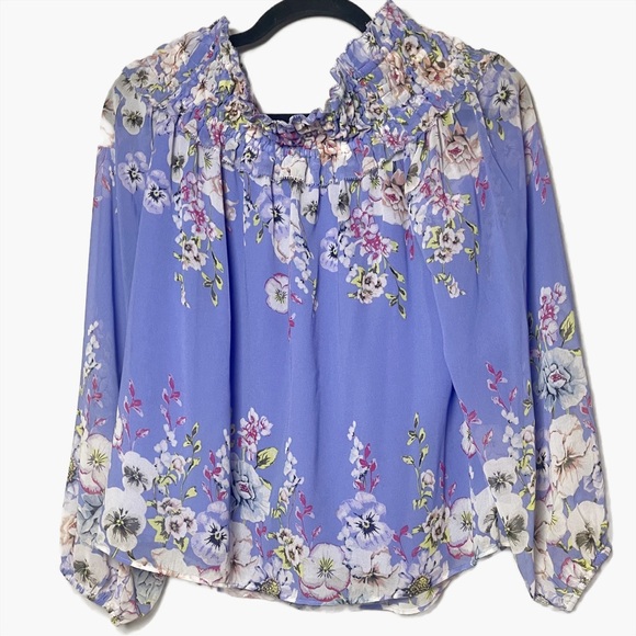 WHBM Periwinkle floral spring Long-Sleeve Off the Shoulder Ruffle Blouse size L - Picture 4 of 6